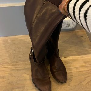 Brown size 8 Ralph Lauren leather riding boots
